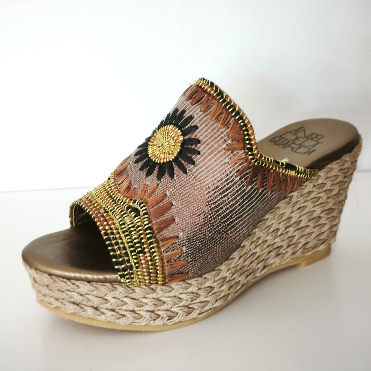 Sandalia Alex en Ribelinos Bronce