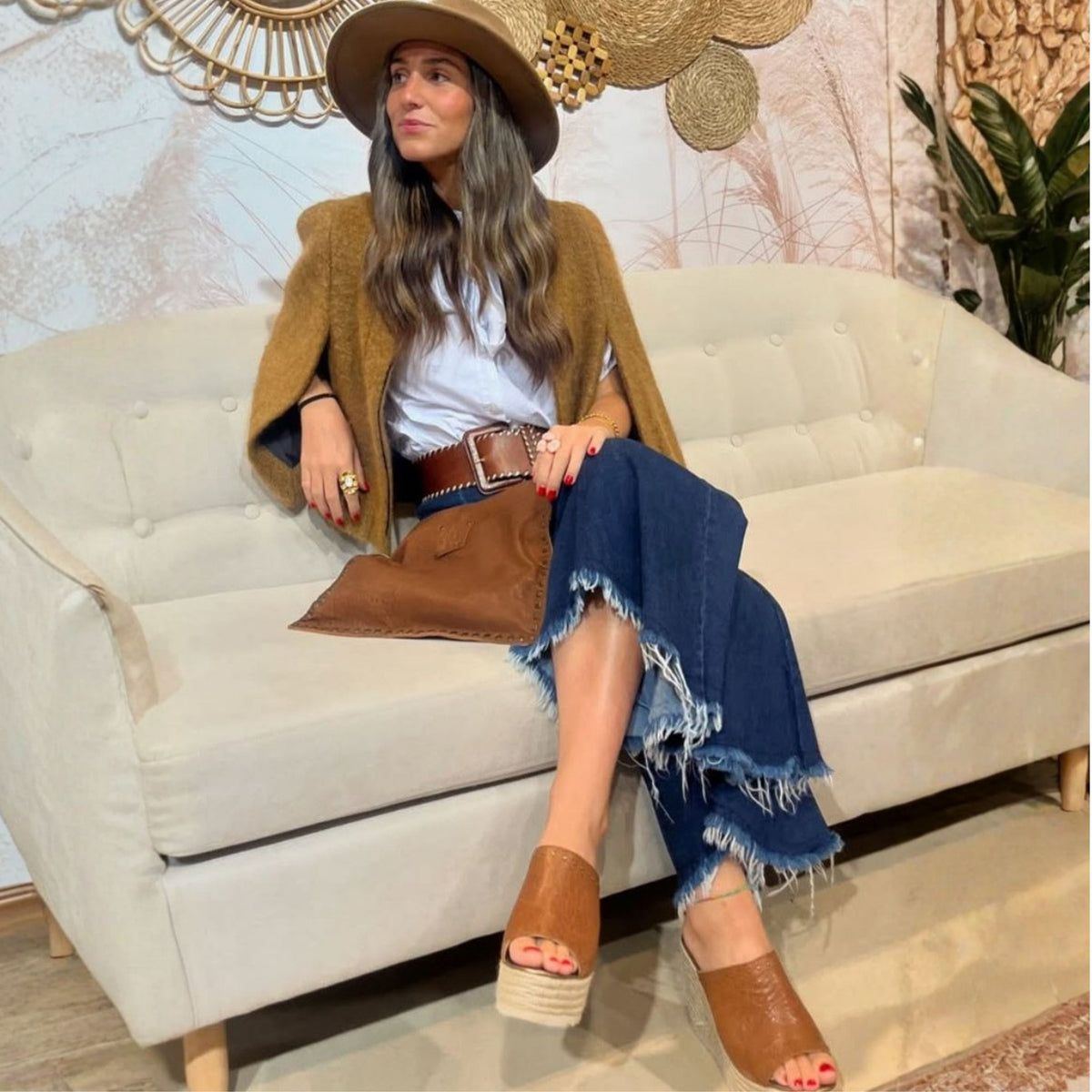Sandalia "Andrea en la Bolera" Camel